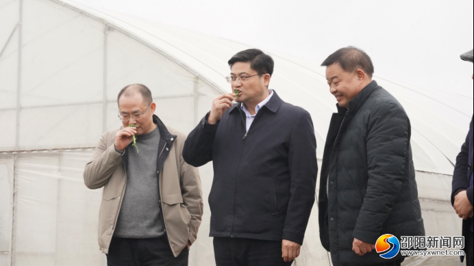 余勋伟到市农科院调研农业科技创新工作